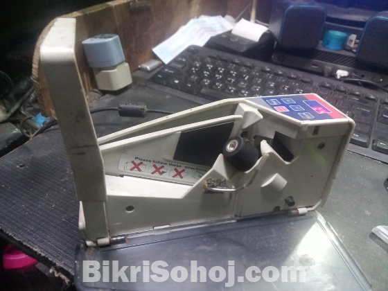 টাকা গোনার মেশিন